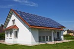 Điện năng lượng mặt trời áp mái được khuyến khích đầu tư